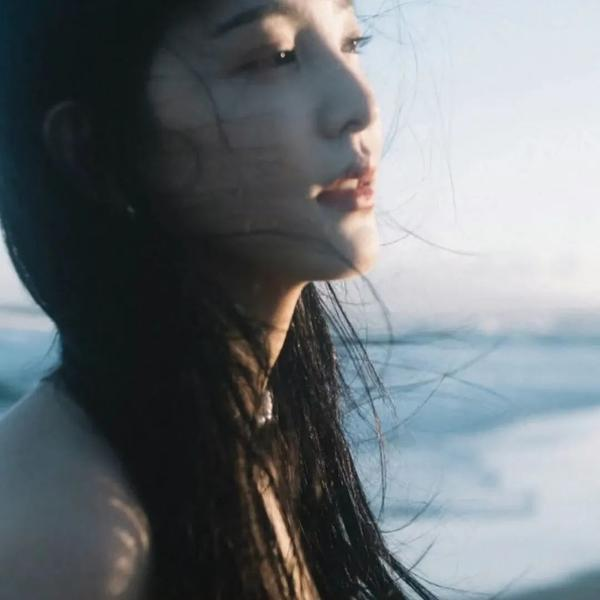 炽雪七年覆春衫